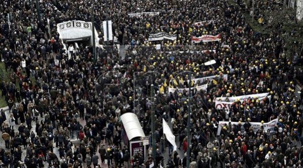 grecia ar putea fi exclusa temporar din schengen