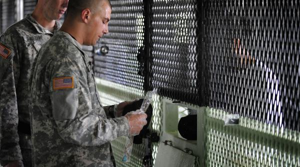 un detinut de la guantanamo refuza sa paraseasca inchisoarea americana