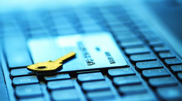 infractorii cibernetici iti fura banii din cont cu acceptul tau