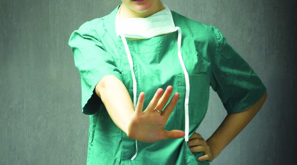 campanie impotriva agresarii medicilor