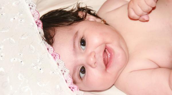 mamele din scotia instruite cu privire la alimentatia sanatoasa dupa ce s a constatat ca fenomenul bebelusilor sumo ia amploare