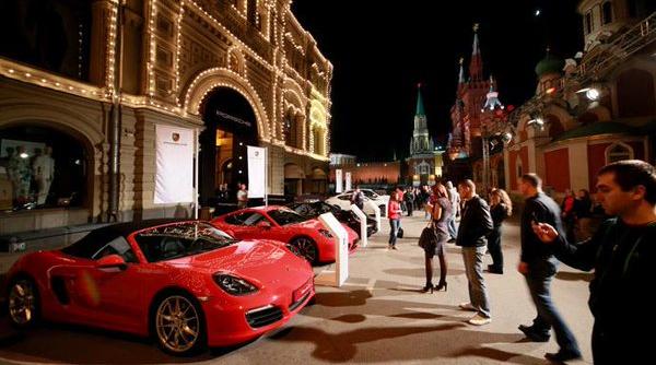 paradoxul pietei auto din rusia au crescut vanzarile masinilor de lux