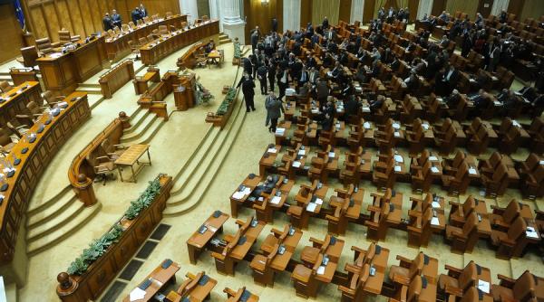 camera deputatilor 19 noiembrie devine legal ziua barbatului iar 8 martie ziua femeii