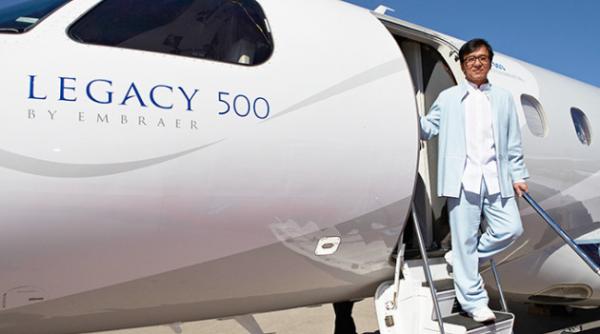cum arata noul avion al actorului jackie chan