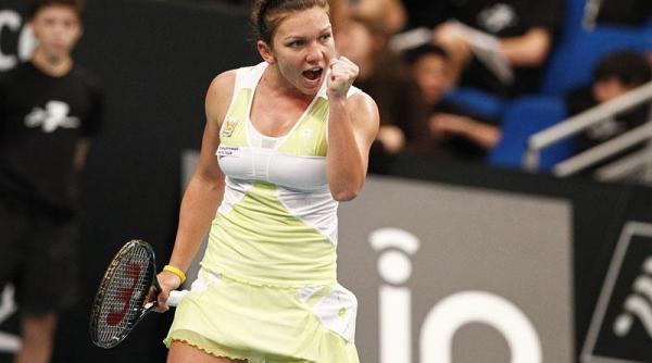 fed cup simona halep si a adjudecat primul set in fata cehoaicei karolina pliskova