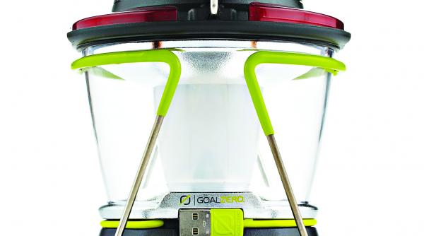 lanterna care iti incarca telefonul