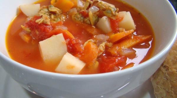 ciorba de vacuta fiarta in bors buna de ti incalzeste inima