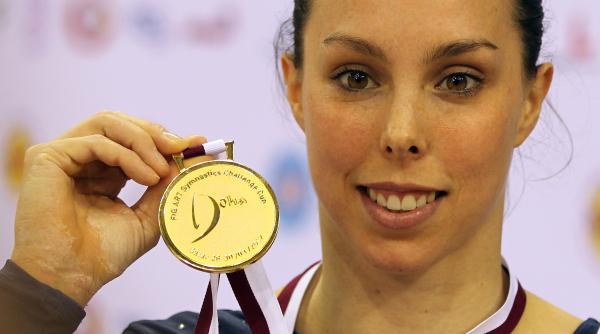 tragedie pentru una din cele mai cunoscute gimnaste din lume a suferit un grav accident la schi si a fost operata de urgenta