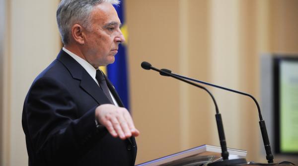 isarescu ingrijorat de caderea productivitatii