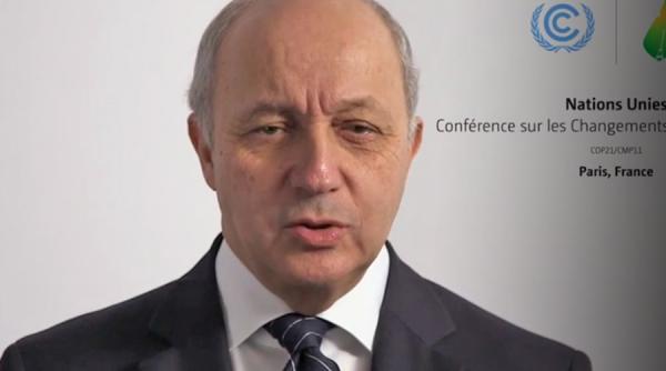 franta ministrul de externe laurent fabius isi anunta demisia din guvern
