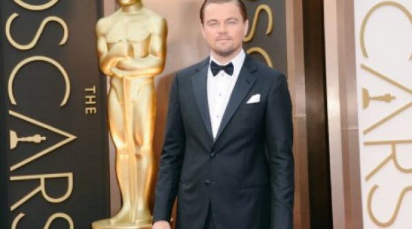 oscar 2016 fanii rusi ai lui leonardo di caprio isi topesc aurul ca sa confectioneze un oscar pentru actor