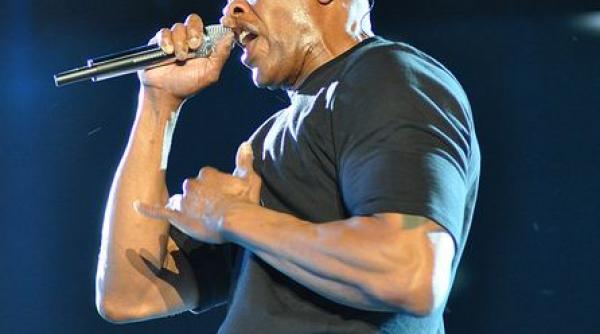 apple pregateste un serial cu dr dre in rolul principal