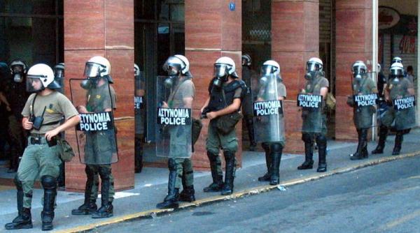 politistii greci au arestat doi irakieni suspectati ca ar fi jihadisti