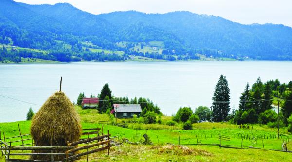 redescoperirea comorilor romaniei aer ca n alpi la colibita