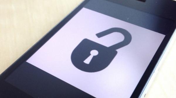 apple fortat sa sparga smartphone ul unui utilizator