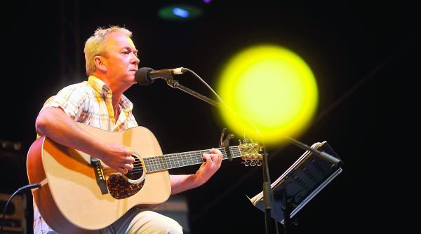 de ziua ta dinu olarasu poet si folkist