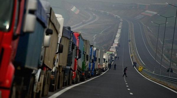 vama promachonas de la frontiera dintre grecia si bulgaria ramane blocata de transportatorii bulgari