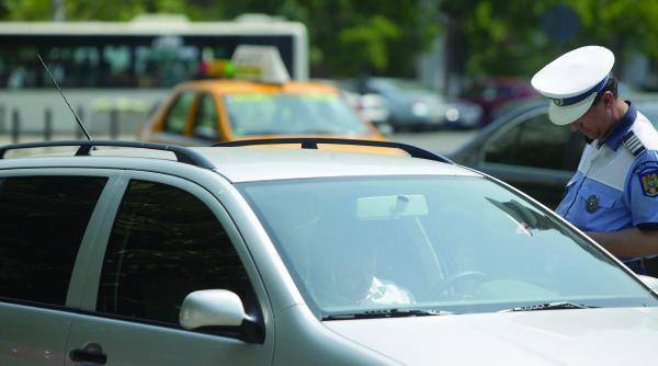 cum poti sa te trezesti fara bani pe cardul de salariu