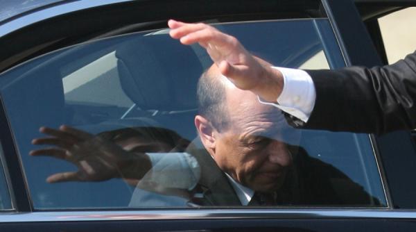 plangerea in care traian basescu era intimat alaturi de 10 persoane respinsa de curtea de apel targu mures