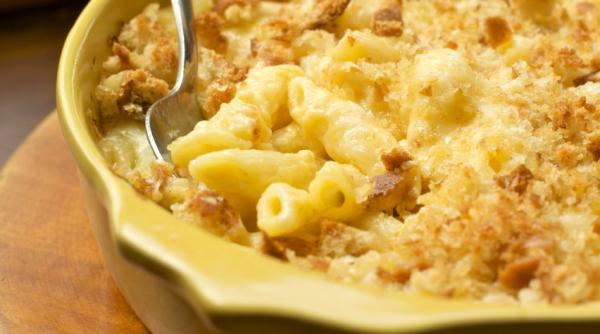 reteta reinventata pentru macaroane cu branza la cuptor