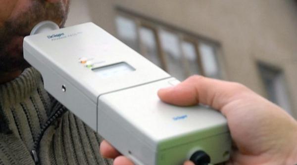 arad un judecator a fost depistat de politisti conducand autoturismul sub influenta bauturilor alcoolice