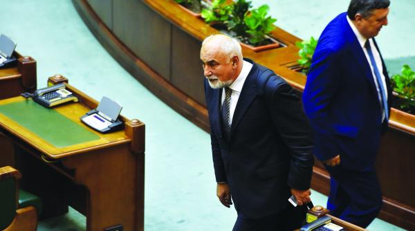 din casa poporului la arest psihologie parlamentara