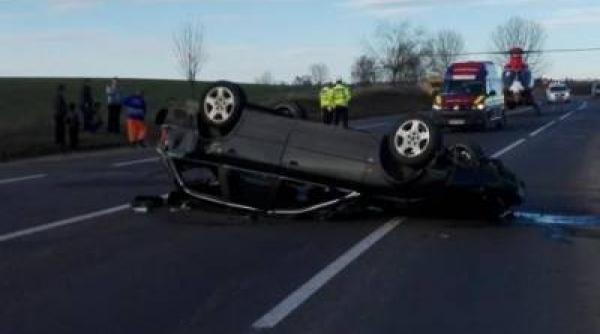 moarte cumplita pentru un fiu de preot a zburat prin parbriz dupa ce a lovit un cap de pod