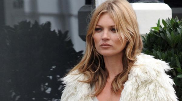 kate moss operata la genunchi dupa un accident la schi