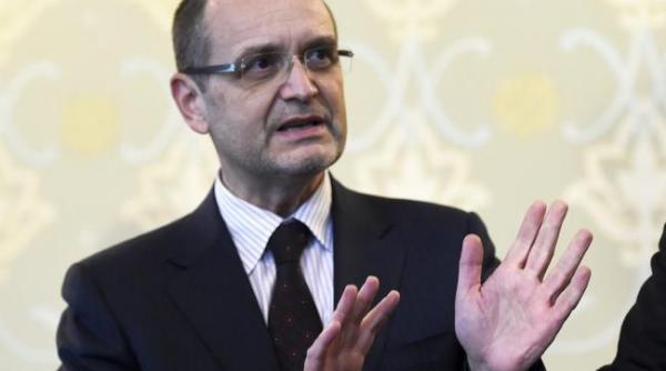 adrian curaj trebuie sa dezvoltam un cod de etica in scoli