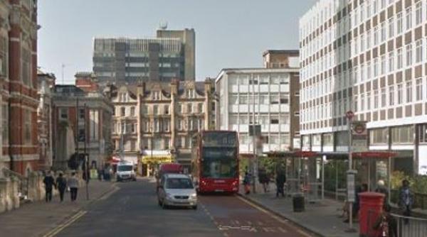 o noua dependenta determina izolarea tinerilor britanici