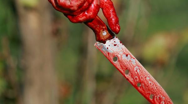 vanzatoare injunghiata pentru un pachet de tigari la craiova