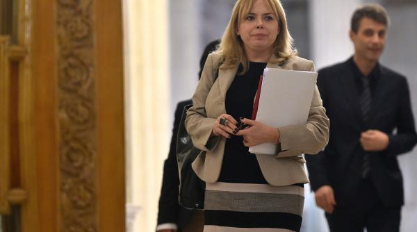 si au luat concediu sa fie ministrii