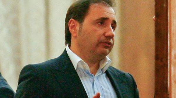 cristian rizea a venit la comisia juridica a camerei deputatilor pentru a si studia dosarul