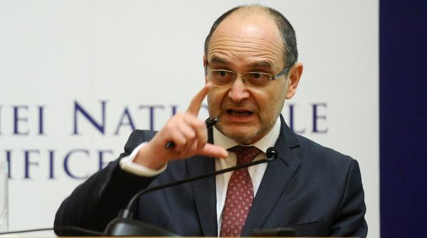 ministrul curaj nu a declarat banii primiti de la academia lui oprea