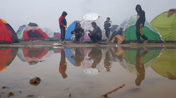 acordul privind imigrantii denuntat de onu