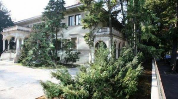 palatul primaverii fosta resedinta a familiei ceausescu deschis publicului