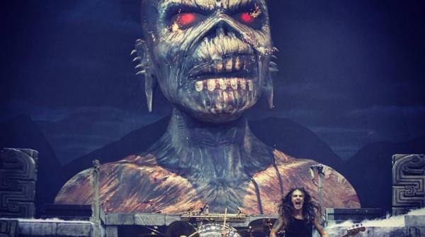 avionul trupei de heavy metal iron maiden implicat intr un accident