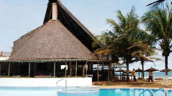 turisti ucisi intr un hotel de lux