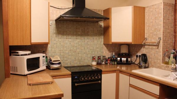 care sunt riscurile gatitului la cuptorul cu microunde