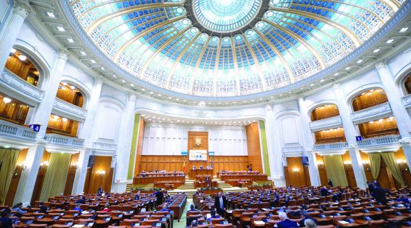 ce legi populiste mai pregatesc parlamentarii