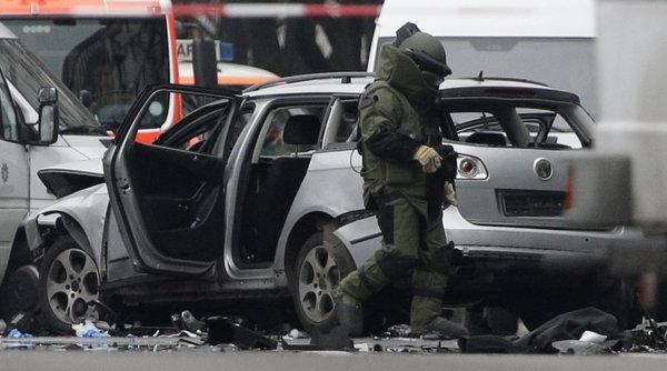 o masina a explodat la berlin si a ucis o persoana