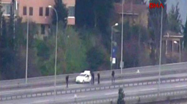 podul bosfor a fost redeschis traficului dupa ce o masina abandonata a determinat interventia genistilor