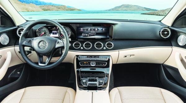 cat de inteligent e noul e class