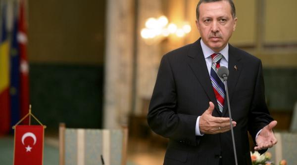 erdogan ar putea in curand sa poata acuza de terorism jurnalistii parlamentarii si activistii opozanti
