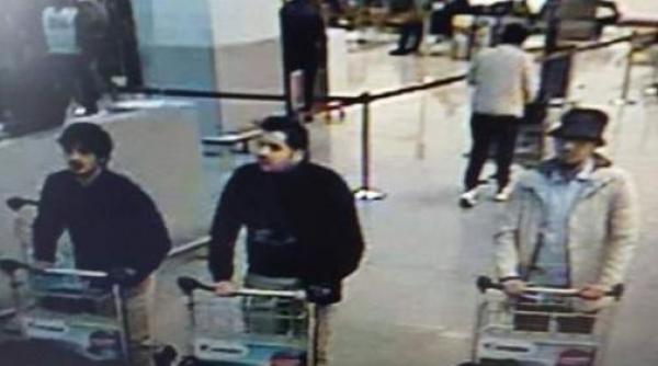 presa belgiana difuzeaza imagini cu suspectii atentatului de la aeroportul din bruxelles