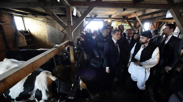 scoatem fermierii din saracie cu masuri imprumutate