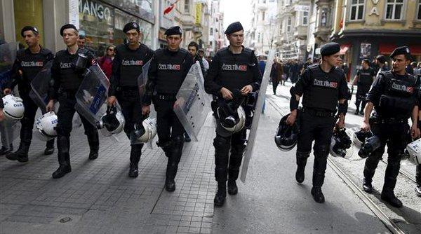 politia avertizeaza cu privire la posibile atentate de paste in turcia impotriva catolicilor si evreilor presa