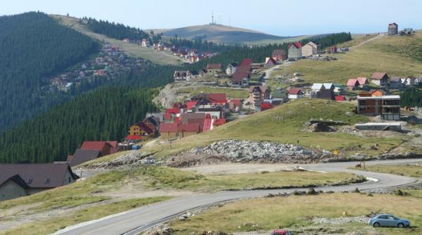 un copil a decedat dupa ce a cazut in fosa septica a unei cabane din ranca