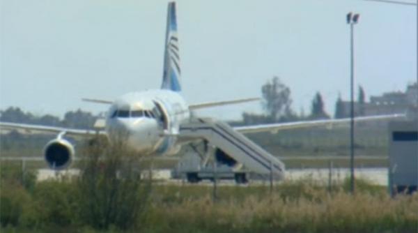 avion deturnat in cipru piratul aerului a fost arestat