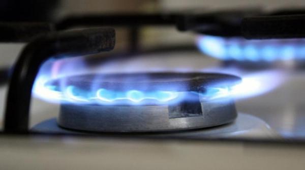 se scumpeste flacara de la aragaz